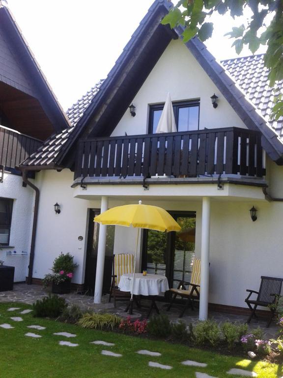 Haus Kollwitzweg - Ferienwohnungen Goslar Bagian luar foto